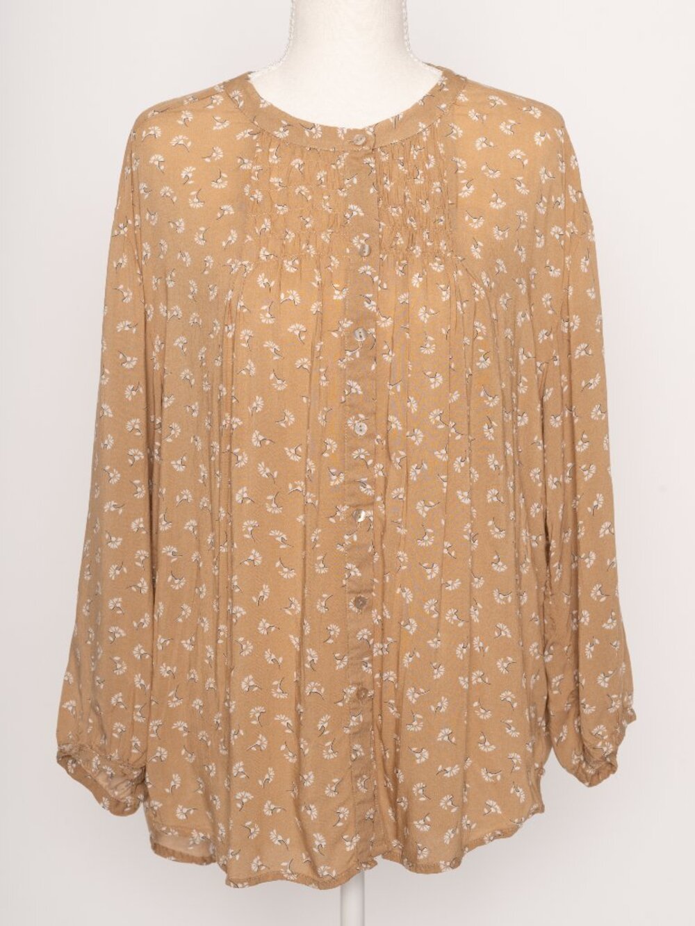Women's XL Tan and White Floral Flowy Boho Peasant Top Casual Lightweight Spring